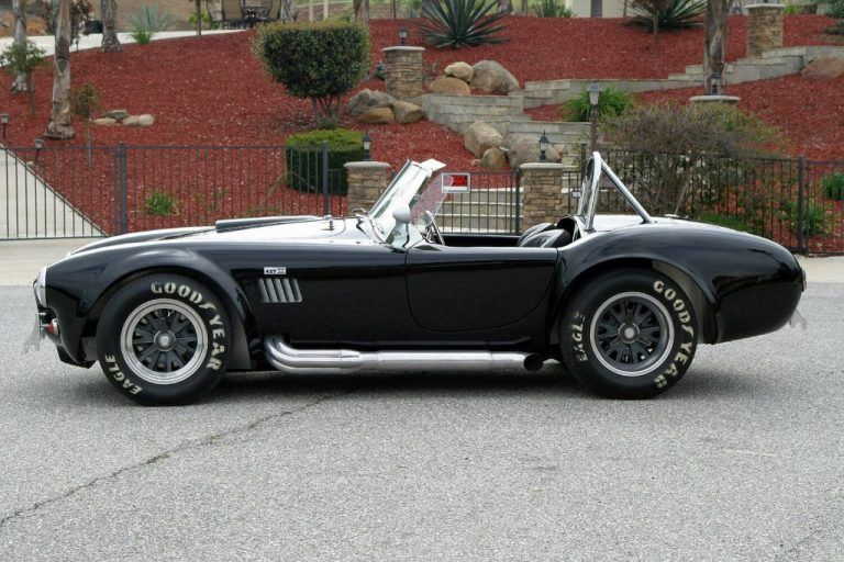 1965 AC Shelby Cobra @ Muscle cars for sale
