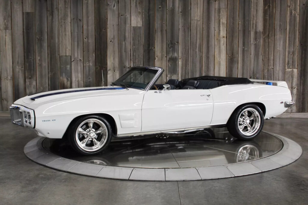 1969 Pontiac Firebird