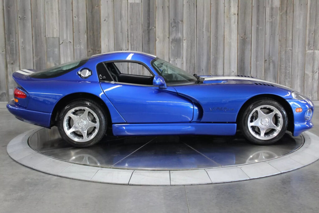 1996 Dodge Viper