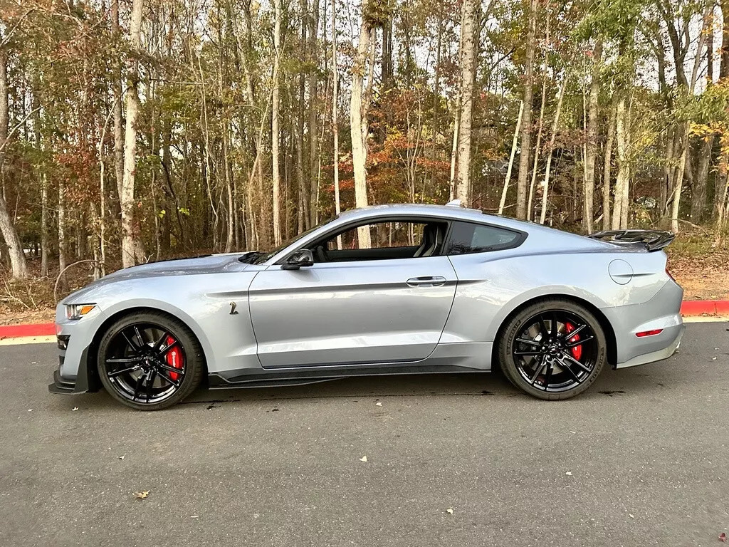 2022 Ford Mustang