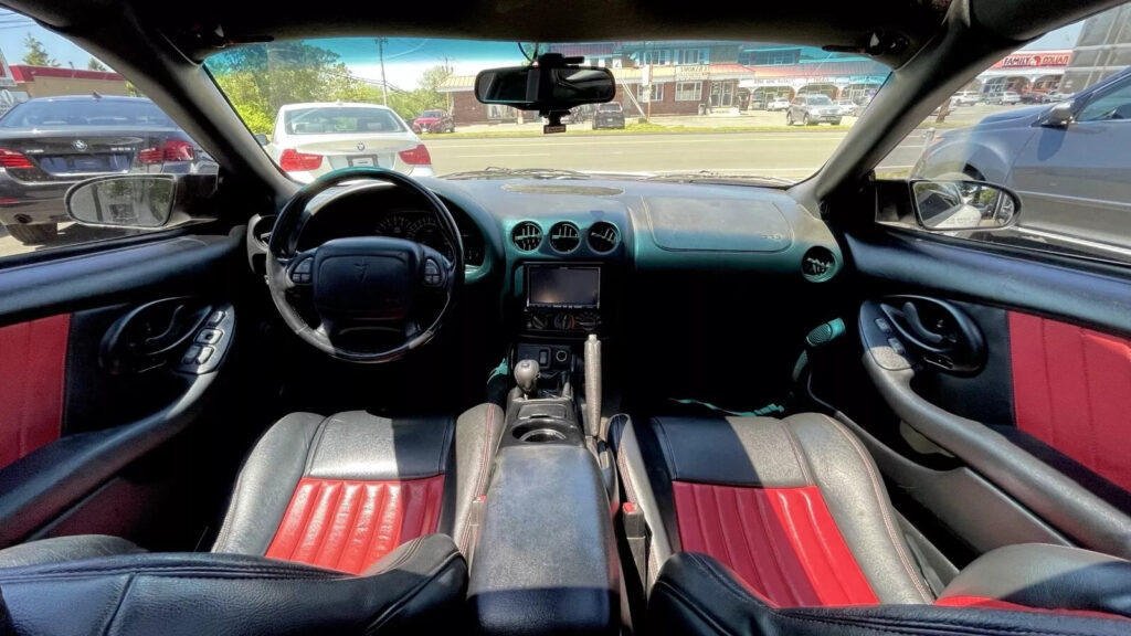 2000 Pontiac Firebird