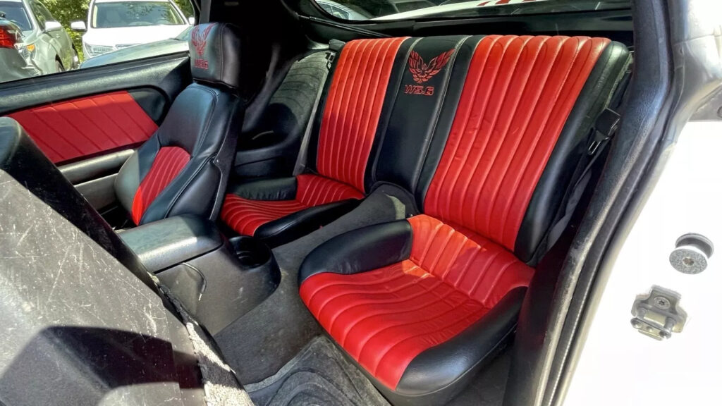 2000 Pontiac Firebird