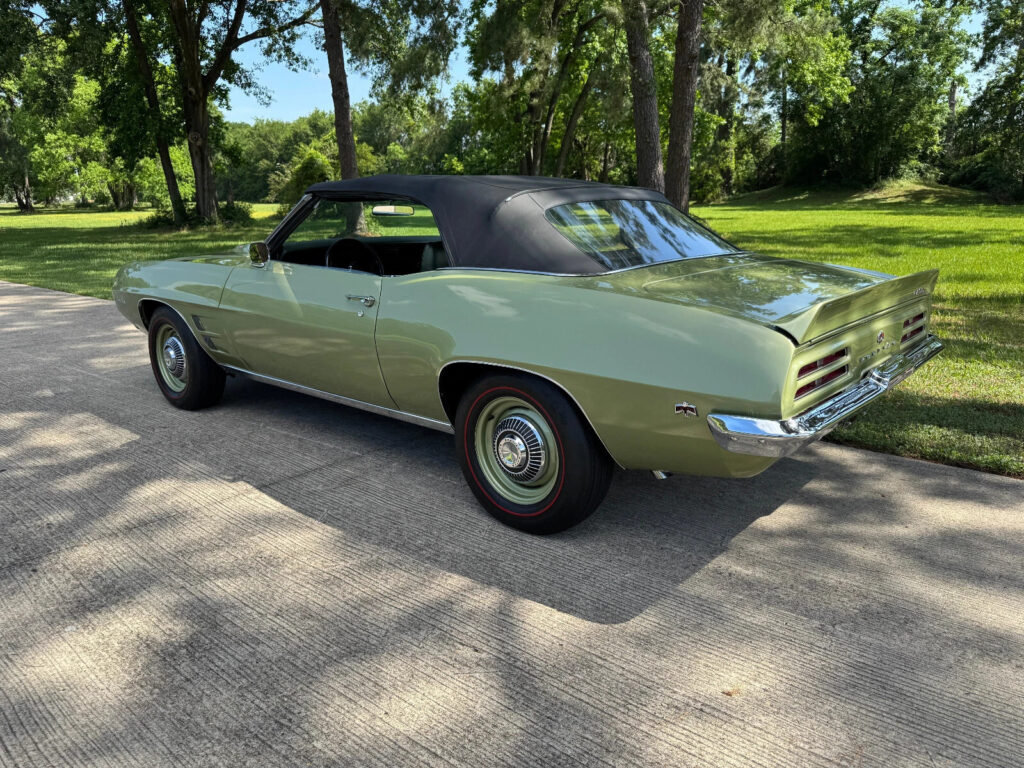 1969 Pontiac Firebird