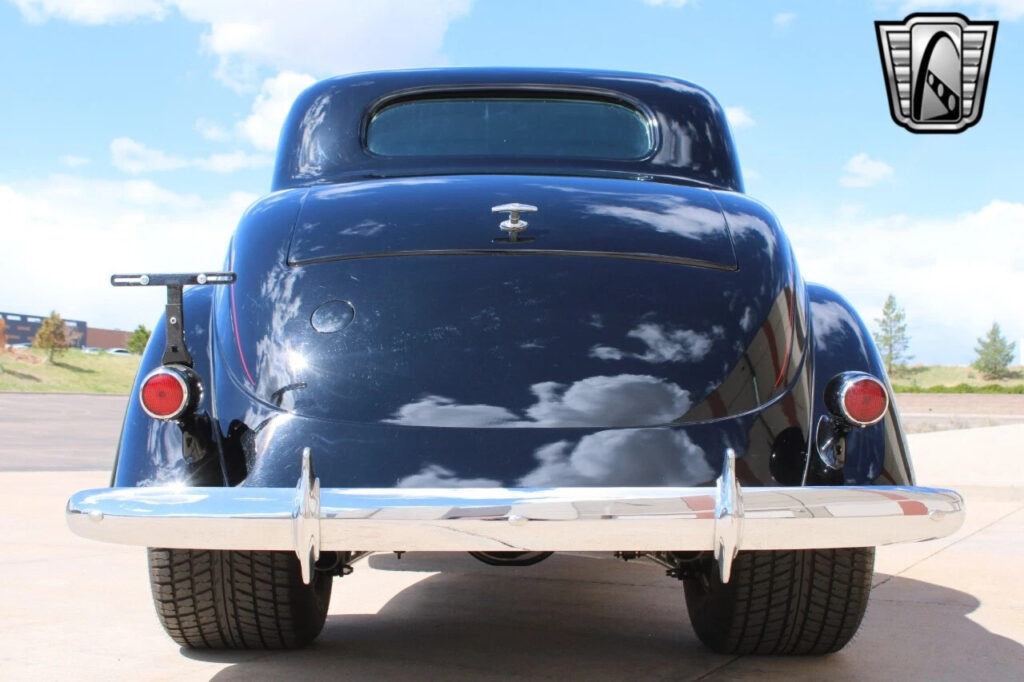 1935 Dodge Coupe