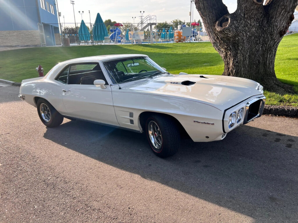 1969 Pontiac Firebird