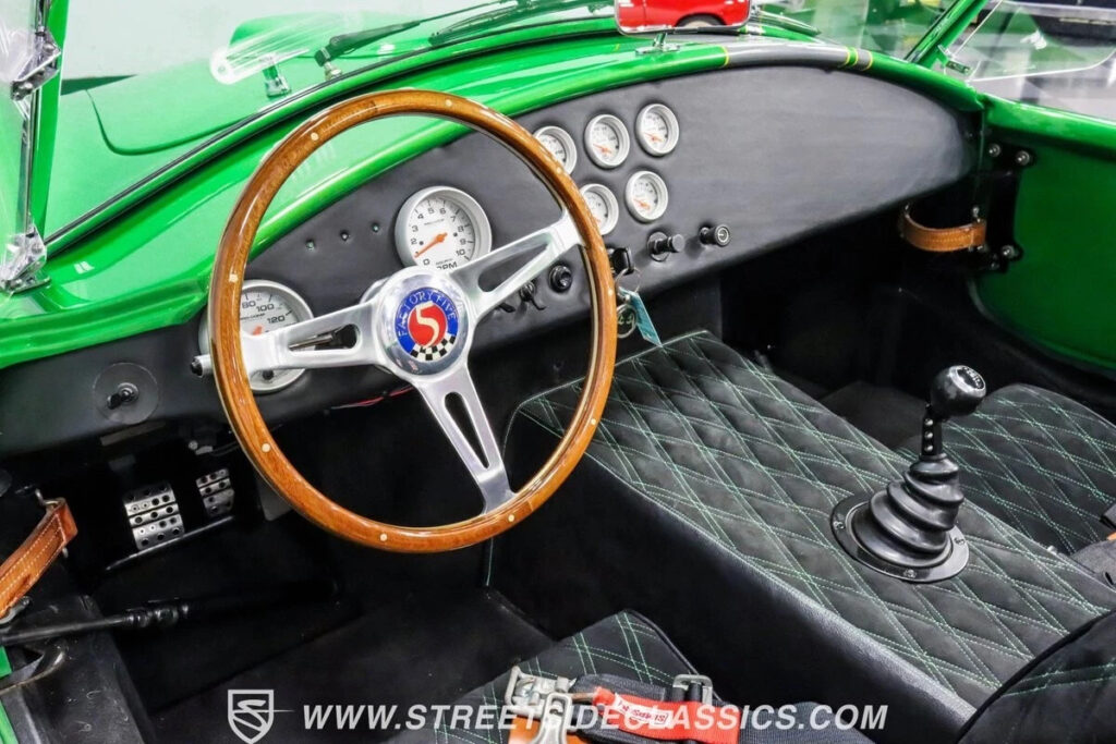 1965 AC Shelby Cobra