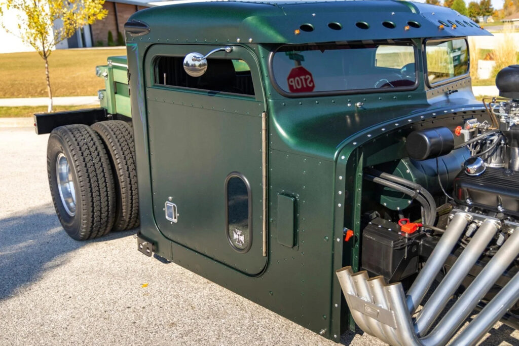 1949 Peterbilt Pickup