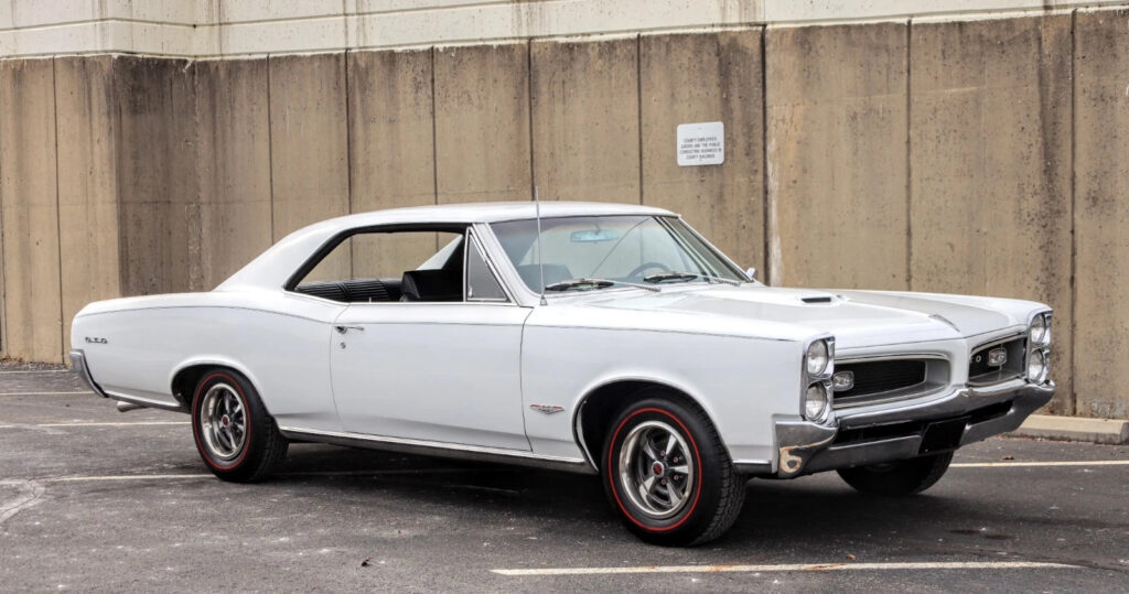 1966 Pontiac GTO