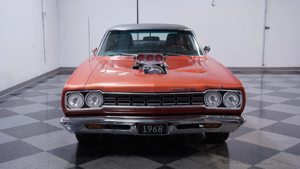 1968 Plymouth Road Runner