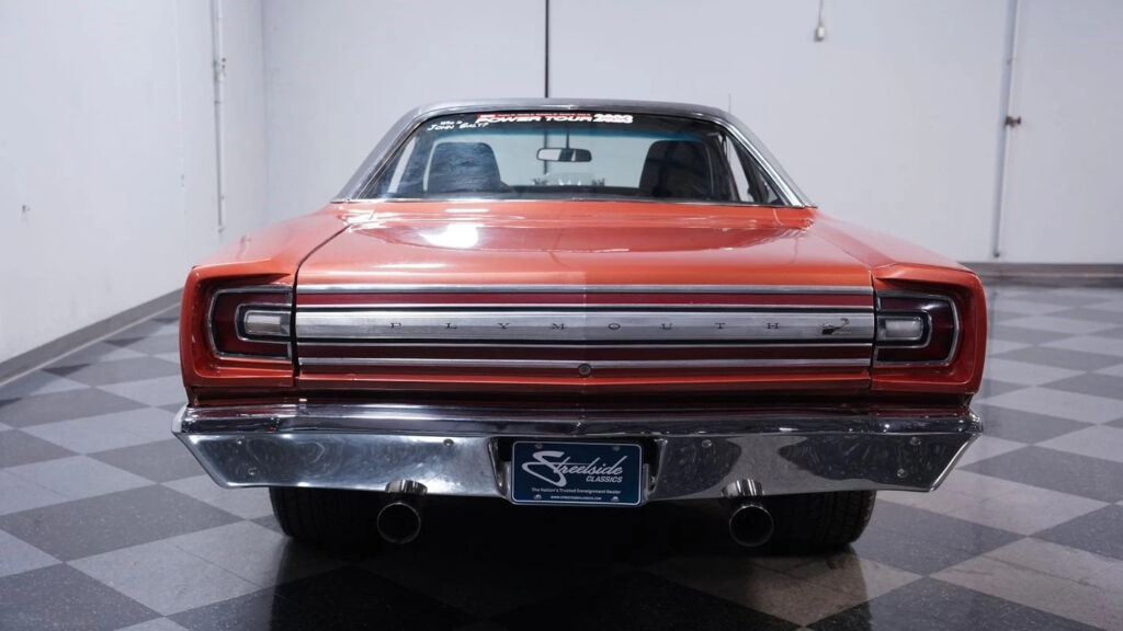 1968 Plymouth Road Runner