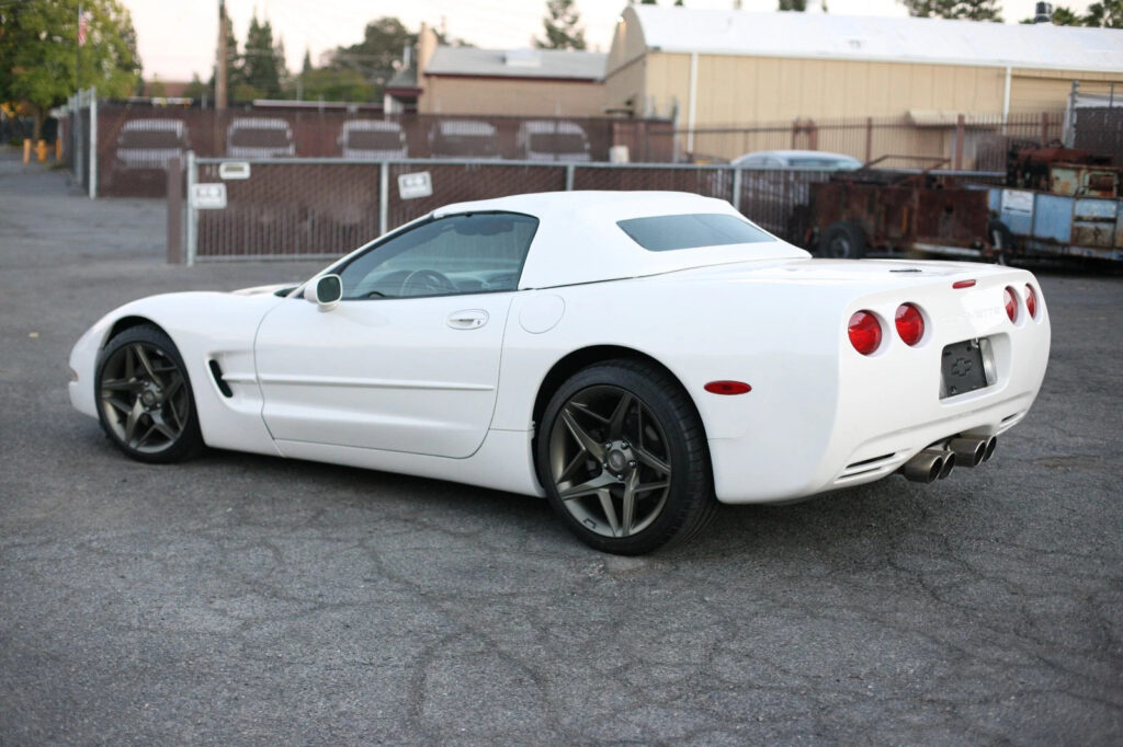 2001 Chevrolet Corvette